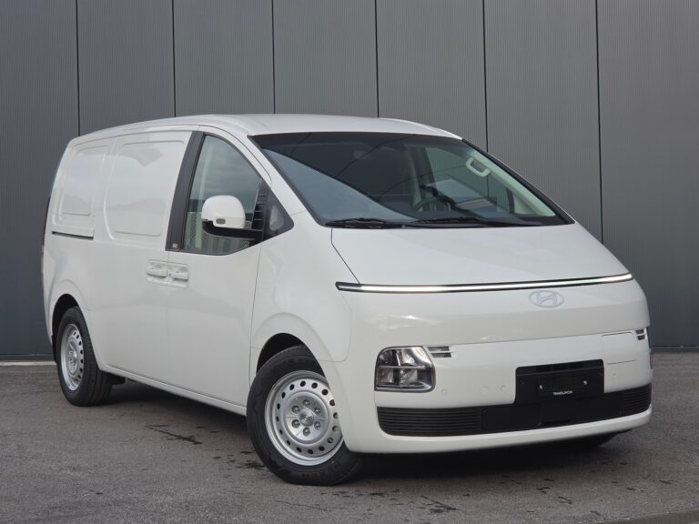 Hyundai Staria 84 kWh Amplia